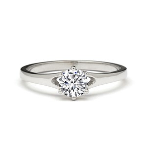 Romantic Classic 0.50 Carat Diamond Engagement Ring 18k White Gold