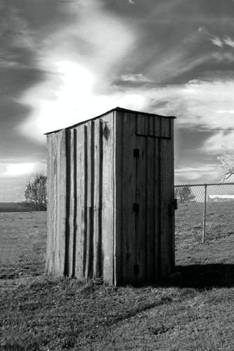 Koyle-Cemetery-outhouse
